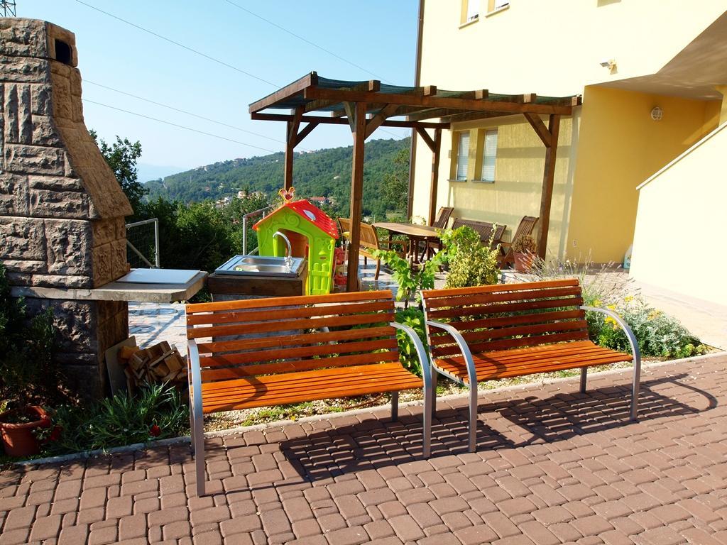 Apartments Jakov Matulji Εξωτερικό φωτογραφία